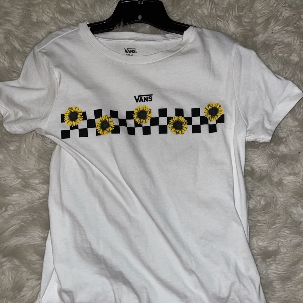 vans tshirt with sunflowers